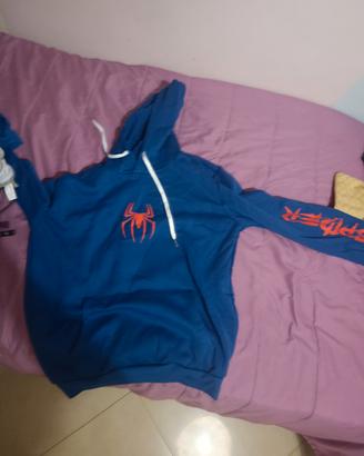 Felpa di spiderman 