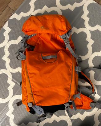 Lowepro zaino fotografico trekking