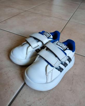 Scarpe Adidas x Marvel Spidey bambini - Numero 25