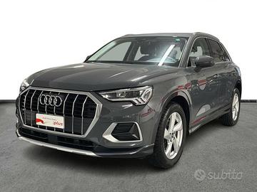 Audi Q3 35 2.0 tdi Business s-tronic