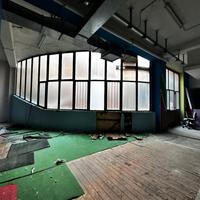 Locale commerciale seminterrato