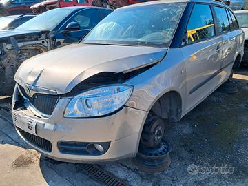 Skoda fabia anno 2009 sw ricambi usati