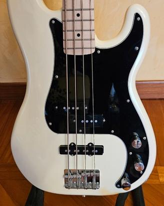Basso Elettrico Squier