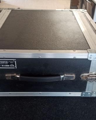 FLIGHT CASE (contenitore  per elettroniche)