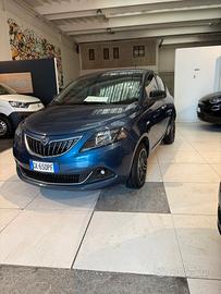 Lancia Ypsilon 1.0 FireFly 5 porte S&S Hybrid Gold