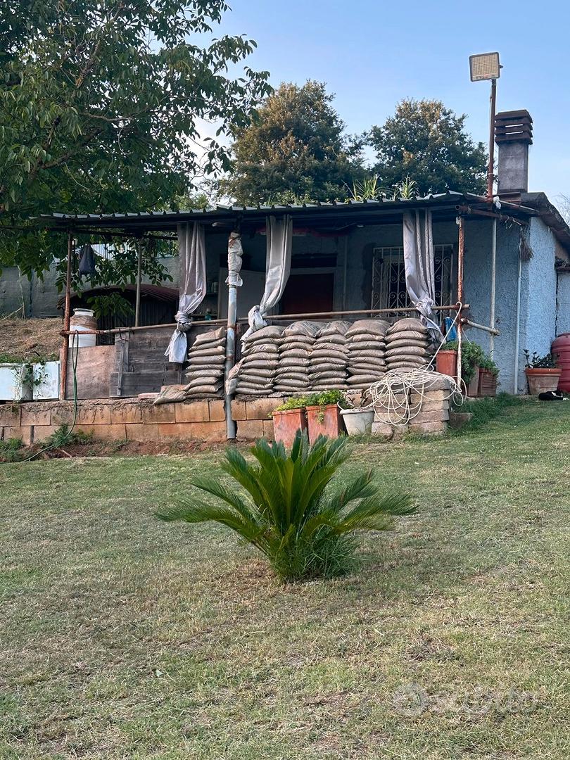 Tereno agricolo con rustico da rifinire - Vista 2
