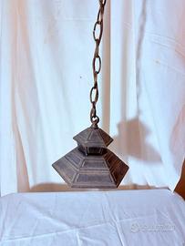 Lampadario vintage da esterno con catena