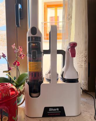 Shark StainForce smacchiatore senza fili NUOVO