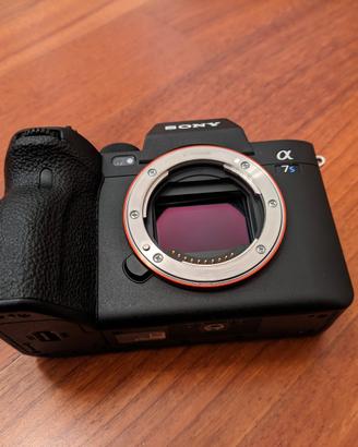 Sony a7s III fotocamera body + batteria