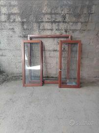Finestra in legno 