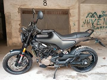 Husqvarna Svartpilen 125