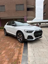 Audi A1 SPB 30 TFSI S tronic line edition