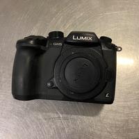 Panasonic lumix gh5 più custodia subacquea