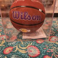 Pallone Lakers autografato Kobe Bryant con COA 