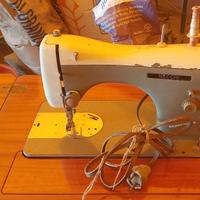Macchina da cucire