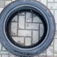 gomme Michelin 245/45 R18 