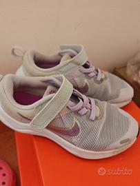 scarpe ginnastica bambina Nike 29.5 7 euro
