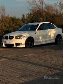 BMW 123D e82