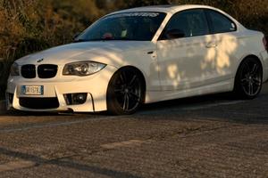 BMW 123D e82