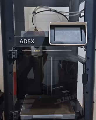 Stampante 3D Flashforge AD5X Multicolore