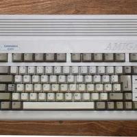 Amiga 600 per veri amatori con Giochi e Programmi