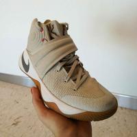 Nike kyrie originali beige mis 40