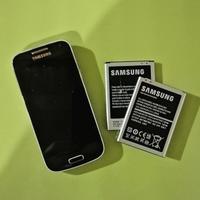 Samsung Galaxy S4 Mini GT-I9195 con 2 batterie