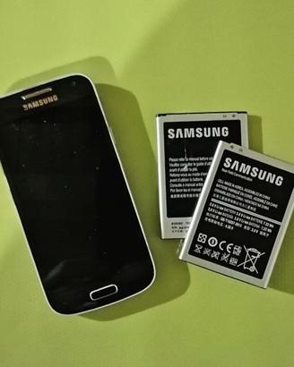 Samsung Galaxy S4 Mini GT-I9195 con 2 batterie