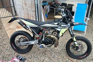 moto fantic x 50