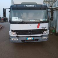 Mercedes atego 818