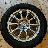 Cerchi Mercedes Originali con Gomme Invernali R16