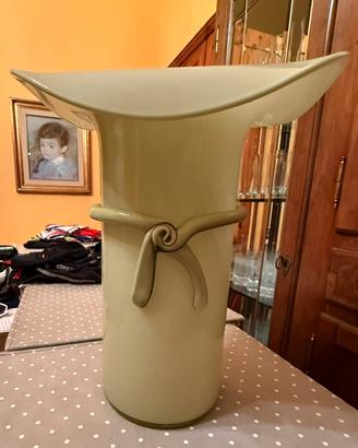 Vaso design verde salvia