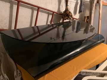 Tavolo in vetro fumé