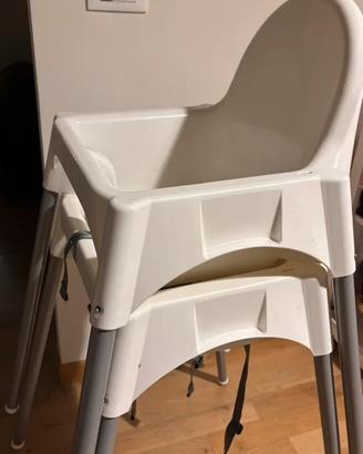 Seggiolini Ikea completo di piano pappa (mai usato