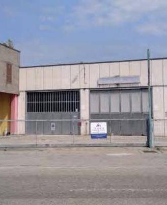 Immobile in asta di 801 m² a Vigevano