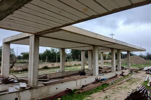 Terreno con fabricato villa