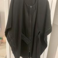 Poncho desigual nero
