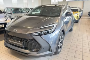 Toyota C-HR 2.0 HV E-CVT Trend