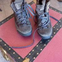 Scarponi da montagna