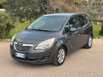 Opel meriva 5 porte
