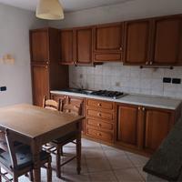 Monastero di Vasco (CN), casa con giardino e box