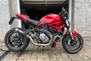 Ducati Monster 1200