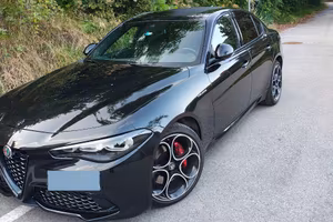 ALFA ROMEO GIULIA Q4 VELOCE