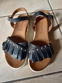 sandali in pelle Grunland.