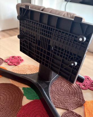 Supporto tv da tavolo