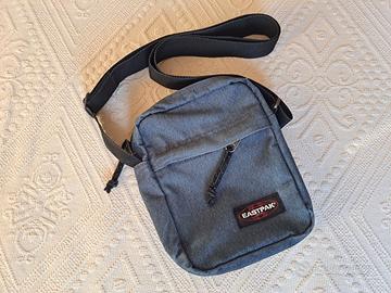 Borsa a tracolla Eastpak