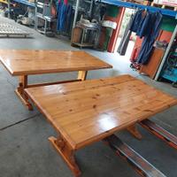 Tavole Taverna (legno massiccio)+sedie+Vetrinetta