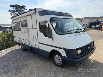 Mobilvetta Yocht 60 fiat 2.5 TD 6 posti del 1990