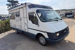 Mobilvetta Yocht 60 fiat 2.5 TD 6 posti del 1990