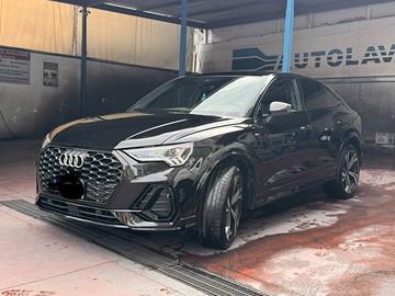 Audi Q3 sportback s-line edition Total back.